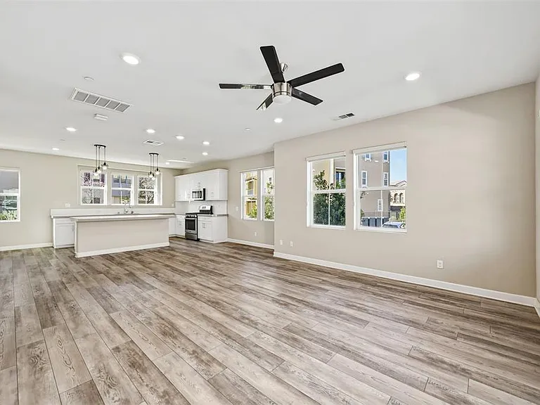 11038 Peyton Way — Photo 5