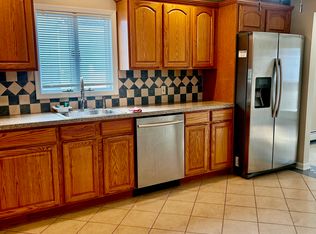 25 Dell Glen Ave FLOOR 1, Lodi, NJ 07644