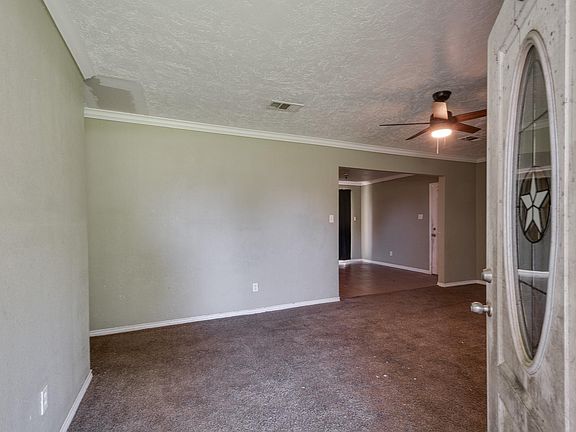 5th image of 200 Lilley Rd