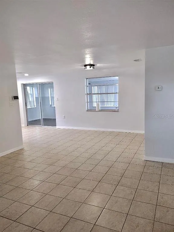 2 bed, 1.0 bath, 1106 sqft, $1,775 — Photo 2