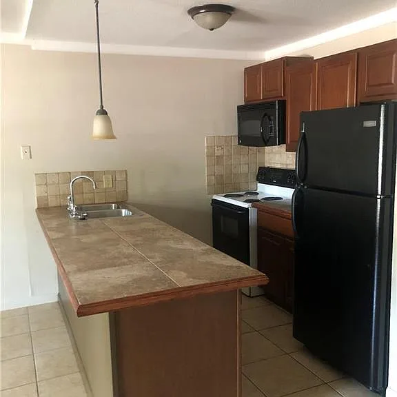 7007 Guadalupe St #1 — Photo 2