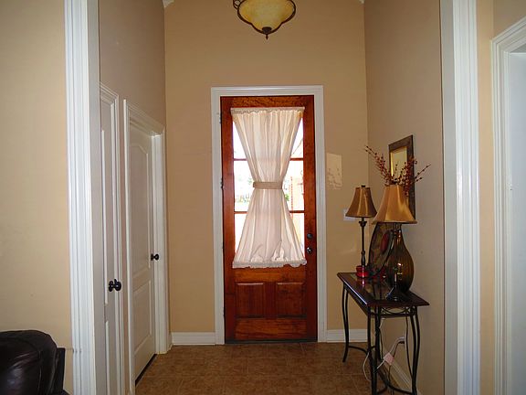 NHampton310(Entry)_06112014