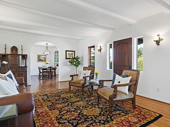 3rd image of 6716 Pickering Ave
