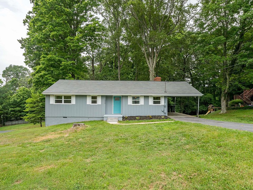 1st image of 3930 Skyland Dr