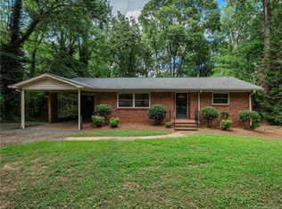 824 Carolyn Ln, Charlotte, NC 28213