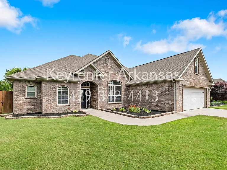 1048 Tarah Knolls Cir — Photo 2