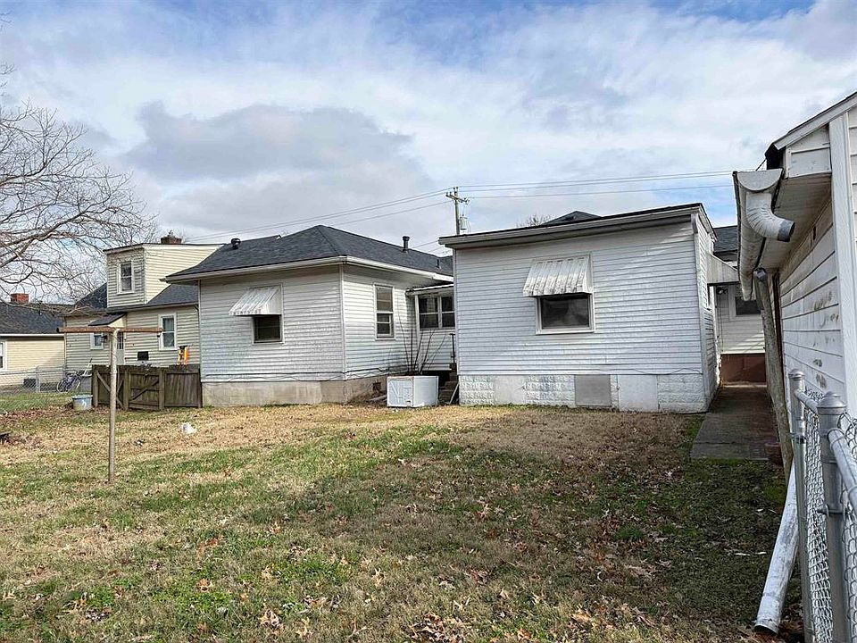 2nd image of 1324 Venable Ave