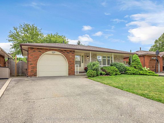 3rd image of 17 Stodola Dr