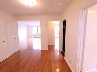 9830 67th Ave APT 6S, Rego Park, NY 11374
