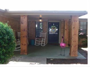 909 S Ohio St, Hobart, OK 73651