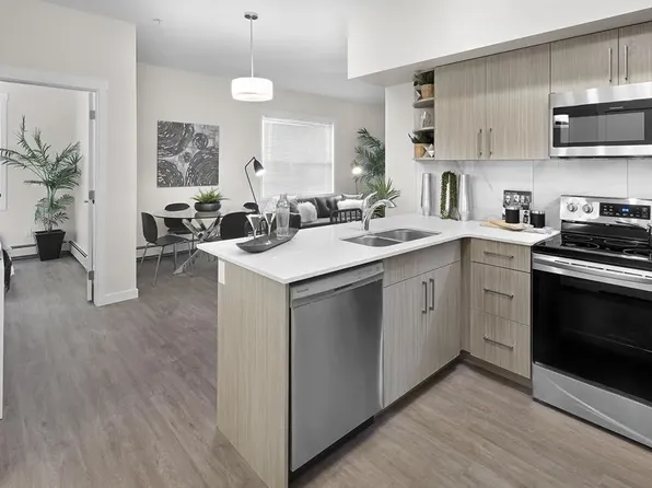 403 Belvedere Gate NW, Edmonton, AB T5A 1B2