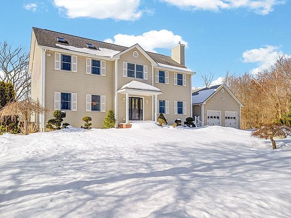 5th image of 155 Sagamore Rd