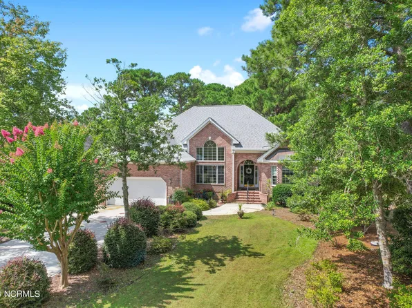 4402 Gauntlet Drive SE, Southport, NC 28461