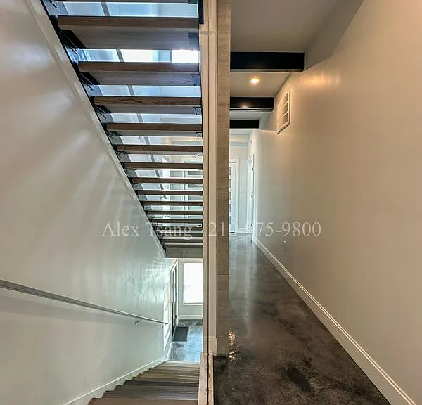 811 Montana St #2102 — Photo 8