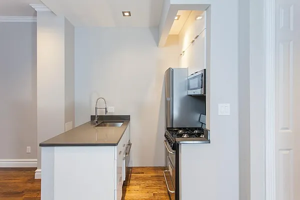 Rented by Centennial Properties NY | media 125