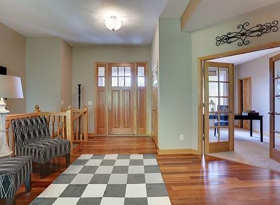 3rd image of 10315 Xylite St NE
