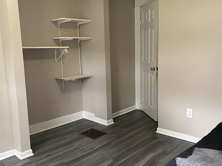 3 Schell Pl — Photo 8