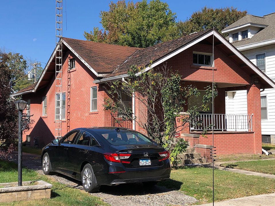 2nd image of 1623 S 4th St