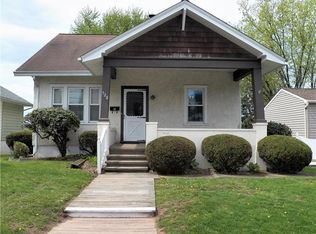 528 Jefferson St, East Greenville, PA 18041