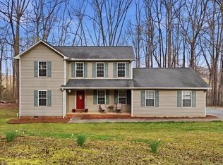 185 Commodore Dr, Duncan, SC 29334