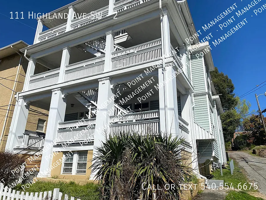 111 Highland Ave SW #2