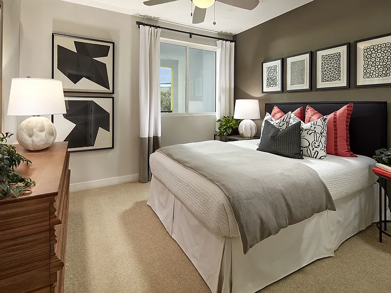 88 at Alhambra Place — Photo 15