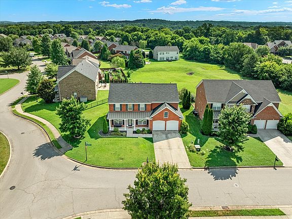 3rd image of 1650 Briarcliff Dr