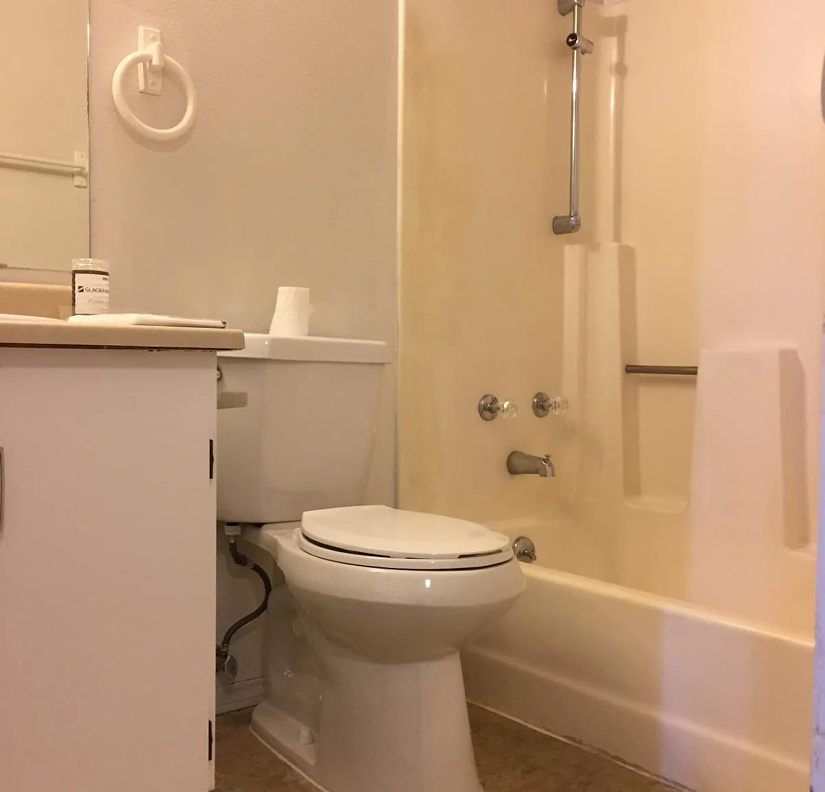 Studio, 508 sqft, $1,025 — Photo 4