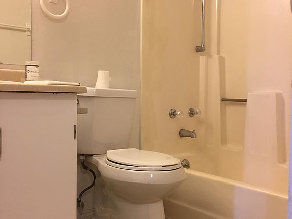 4th image of 1830 Newland Ct APT 312