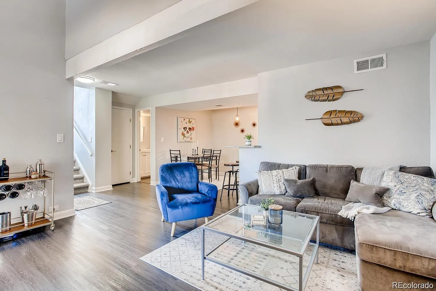1 bed, 1005 sqft, $1,685 — Photo 4