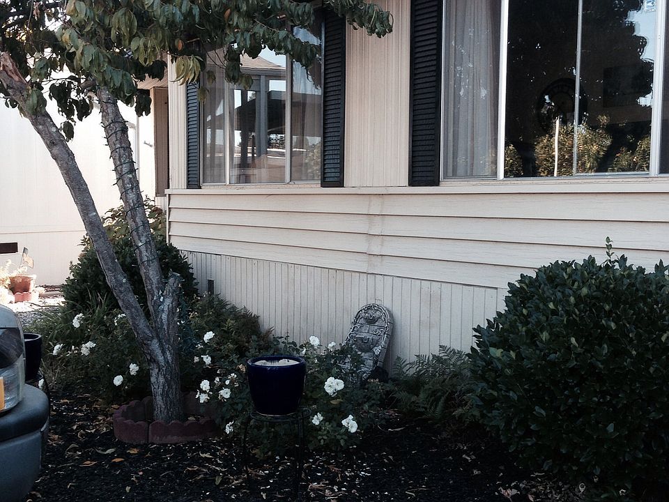 1st image of 21 Hacienda Dr