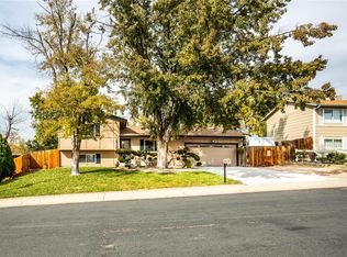 8267 Explorador Calle, Denver, CO 80229