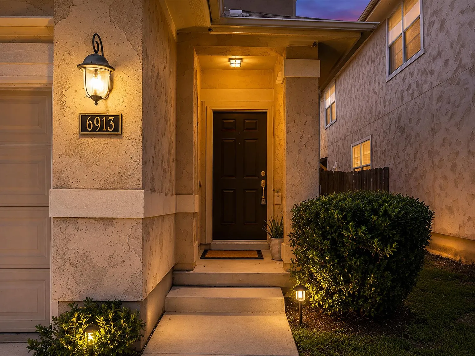 3 bed, 2.5 bath, 2151 sqft, $2,400 — Photo 4