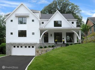 12 Pintail Ln, Greenwich, CT 06830