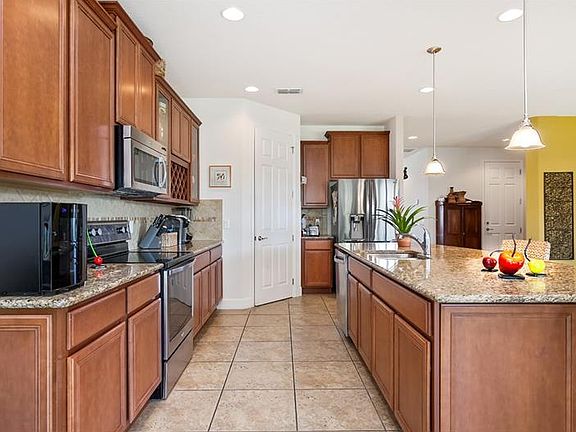 4th image of 11802 Barletta Dr