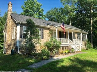 7 Grader Ln, Berwick, ME 03901