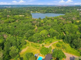 6649 Buckingham Rd, Woodbury, MN 55125