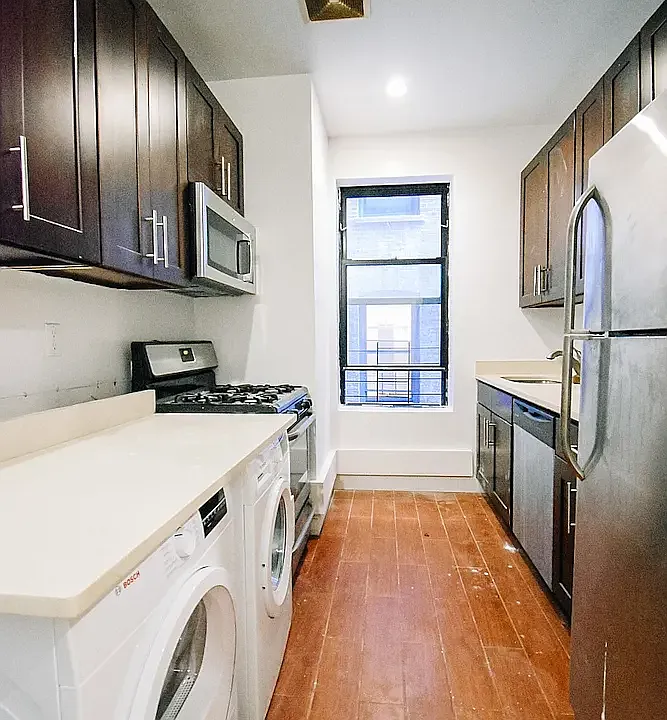 186 Claremont Ave #2N