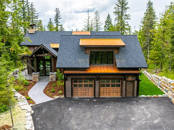 220 Woodlandstar Cir, Whitefish, MT 59937