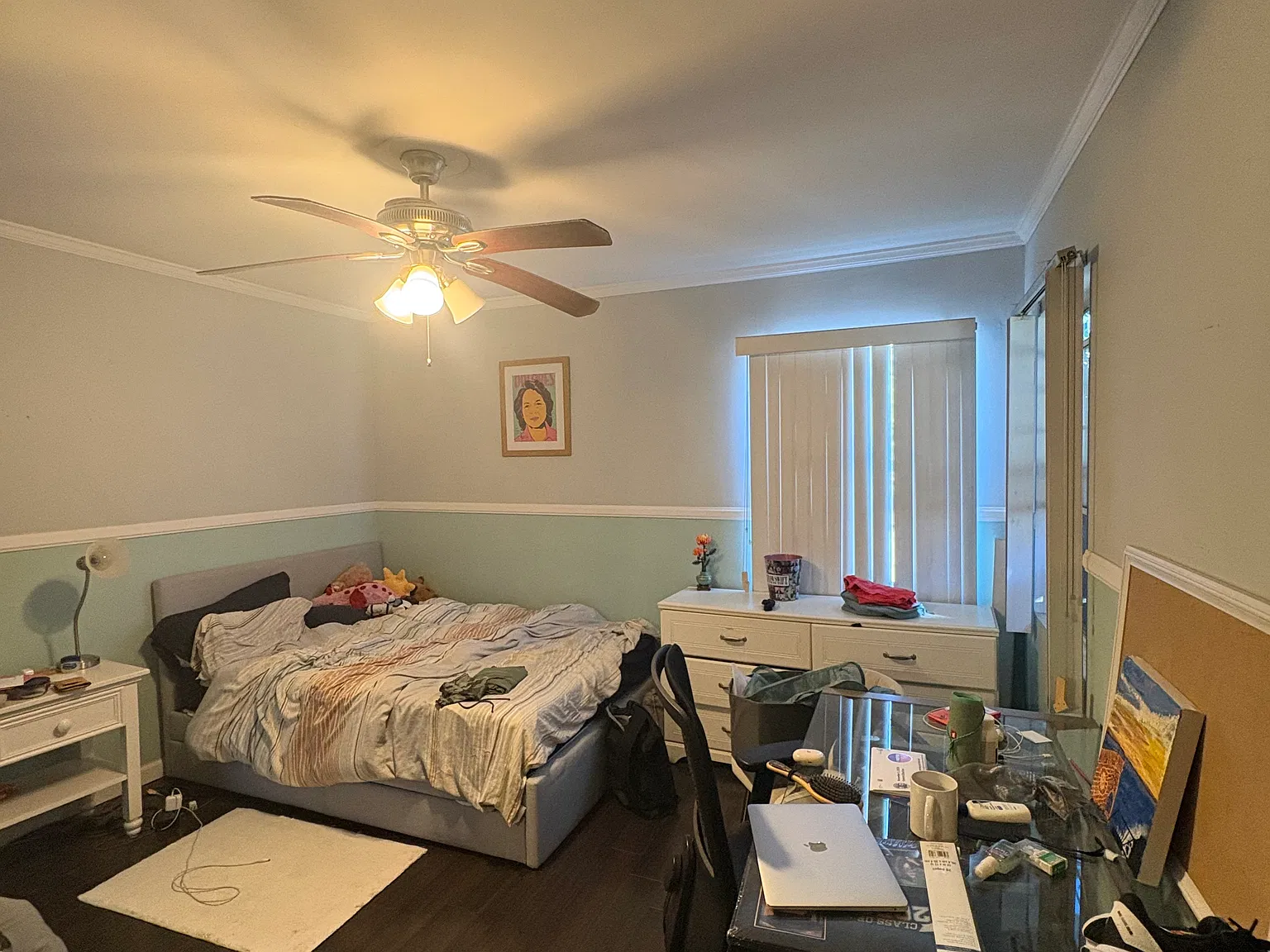 3 bed, 960 sqft, $1,250 — Photo 2