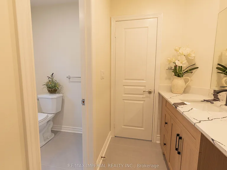 2 Farnham Dr — Photo 18