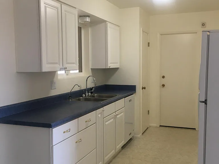 10119 W Deanne Dr — Photo 8