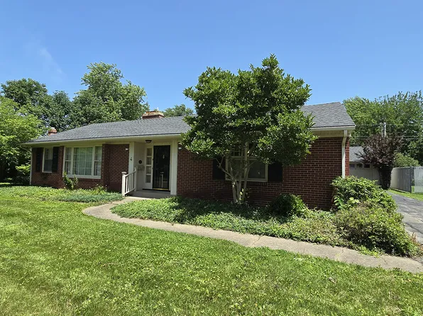 4 Lilac Ln, Centralia, IL 62801