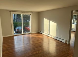 99 E Broadway #5, Derry, NH 03038