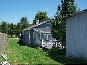3rd image of 194 Fairview St