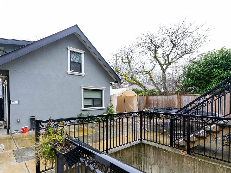 1st image of 29XX W 31st Ave