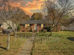 308 Winchester Dr, Hampton, VA 23666