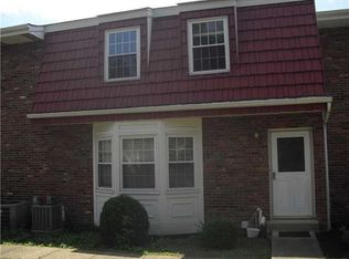 1712 Parsonage Ln, Bethel Park, PA