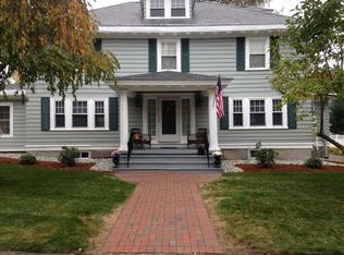 975 Chestnut St, Manchester, NH 03104
