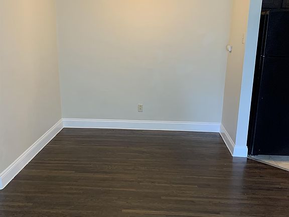 5th image of 4318 Walker Ln #10841462